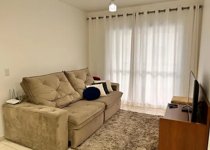 Apto Confortavel Com 3 Quartos