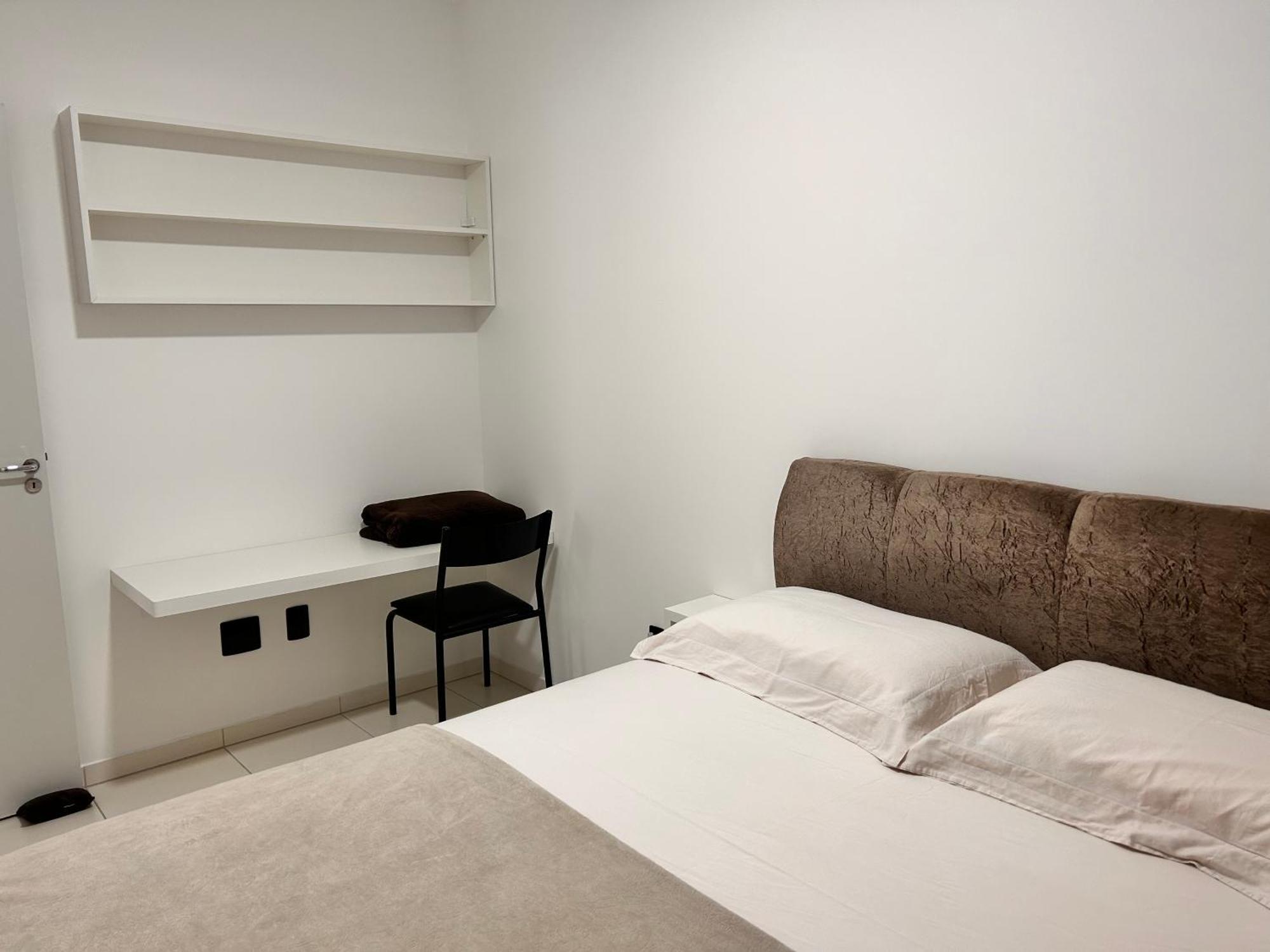 Apto Confortavel Com 3 Quartos
